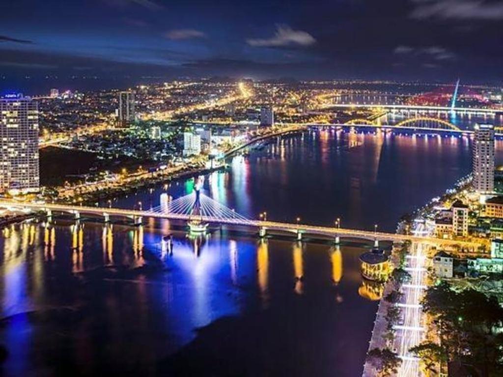 Origo Hotel Danang Екстериор снимка