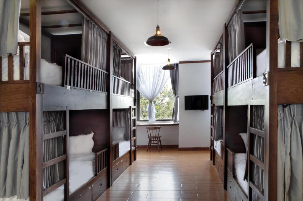 Origo Hotel Danang Екстериор снимка