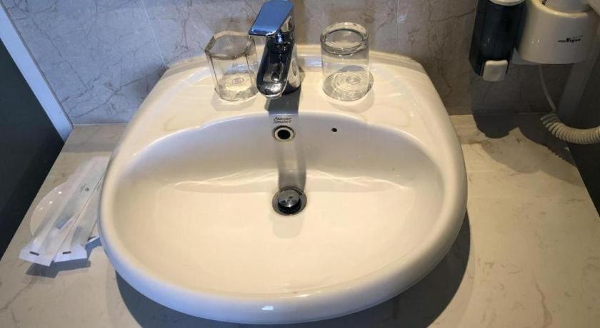 Origo Hotel Danang Екстериор снимка