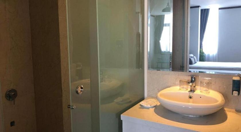Origo Hotel Danang Екстериор снимка