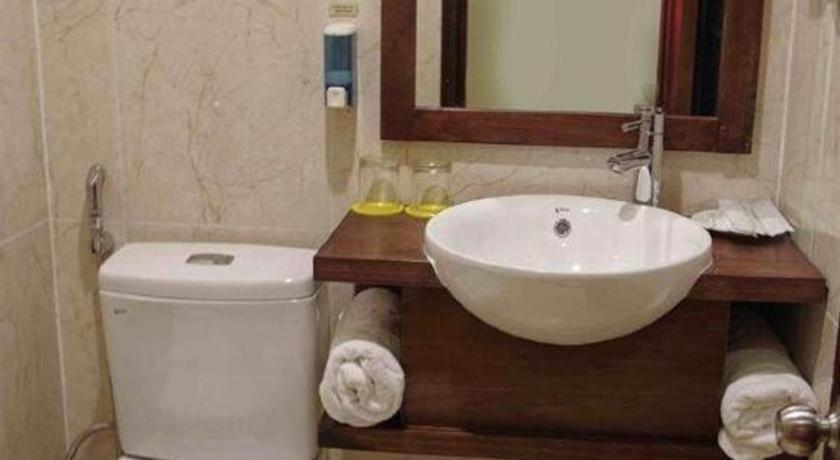 Origo Hotel Danang Екстериор снимка
